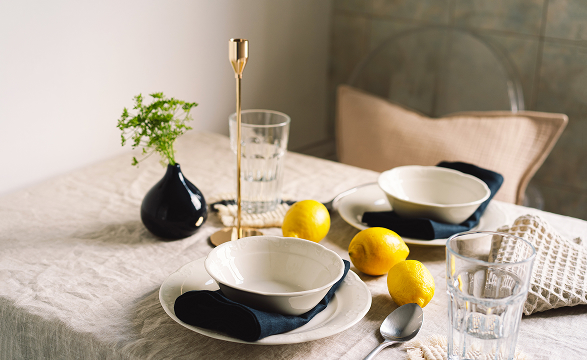 You’re having guests over for dinner. What’s the look?